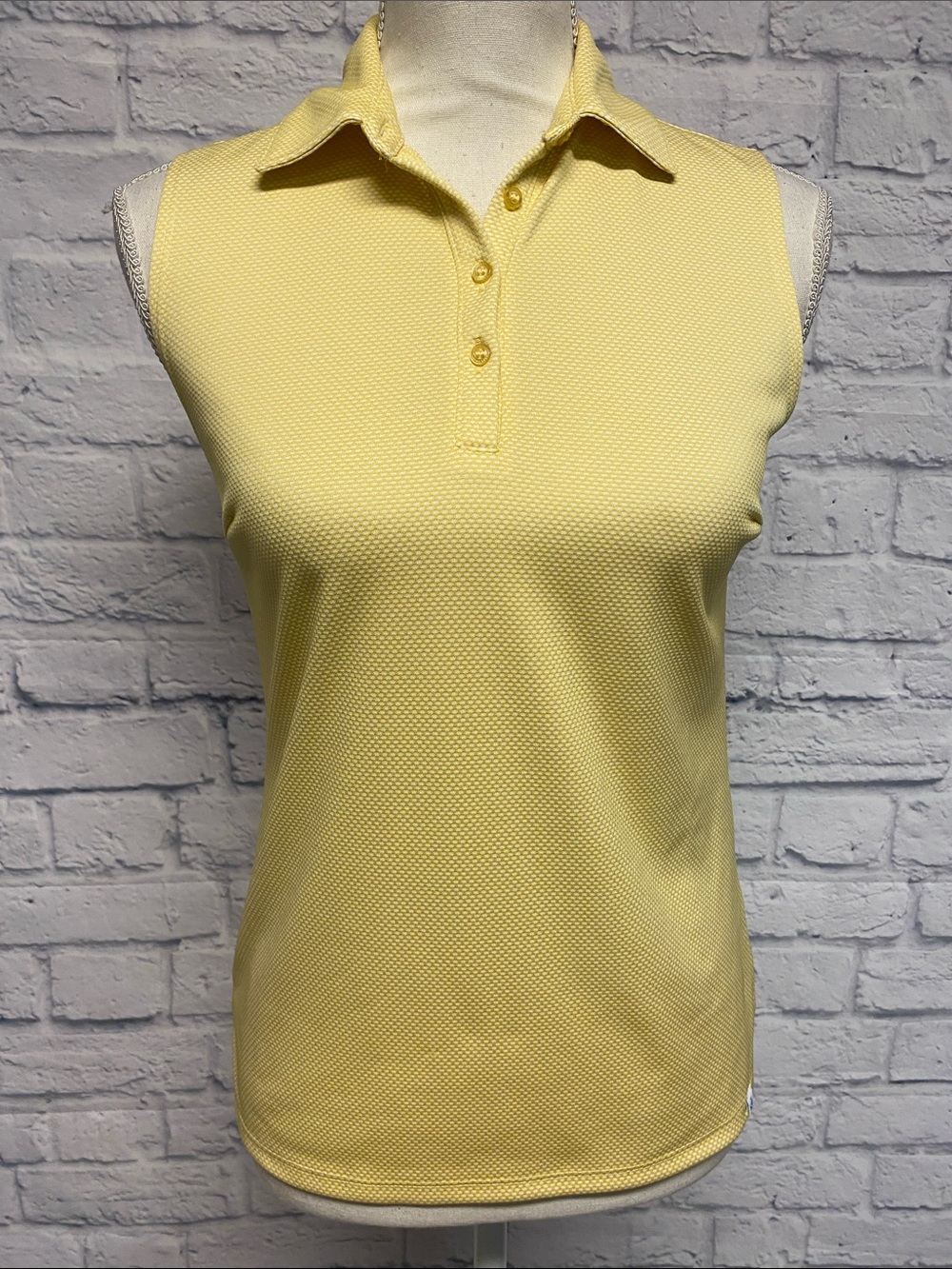 Lady Hagen Sleeveless Polo Tank in Pale Yellow Jacquard Pattern Size XS